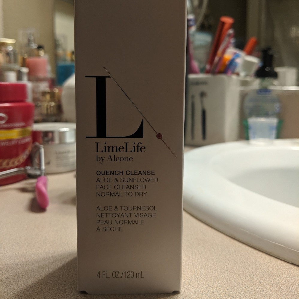 FULL size bottle of quench cleanse